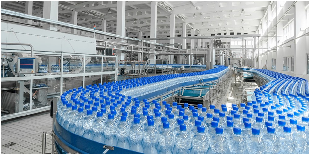 In nhãn nước đóng chai tại TP Mới Bình Dương